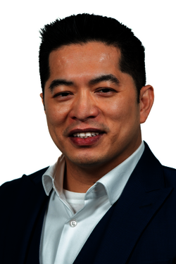  Michael Rosales